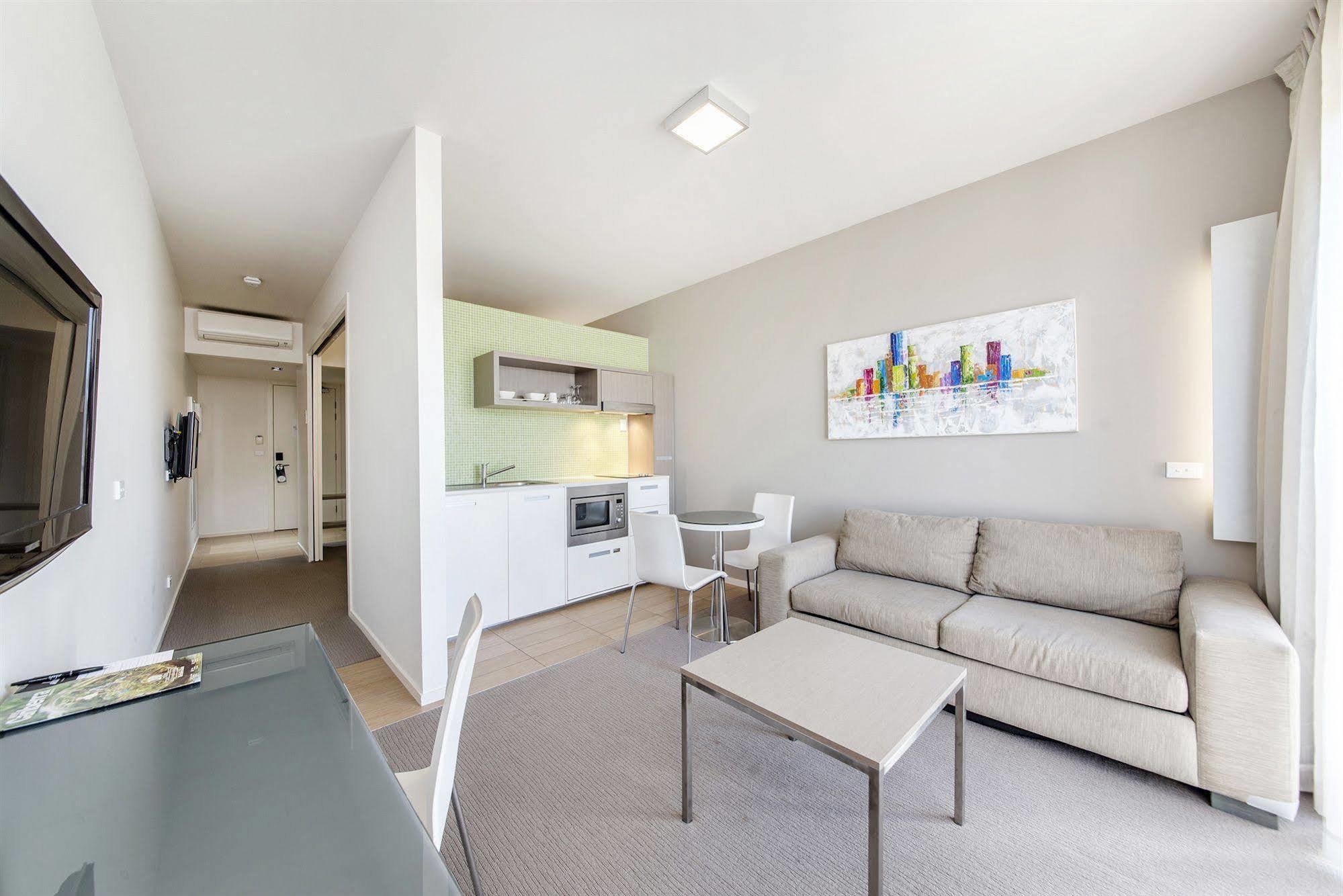 אפרטהוטל קנברה Abode Gungahlin מראה חיצוני תמונה